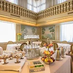 Italia 4* Novara