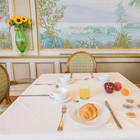 Italia 4* Novara